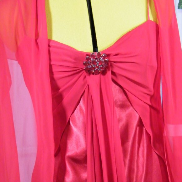 Robe de Bal ou demoiselle d’honneur en Satin Rouge Taille 4 - Picture 3 of 7